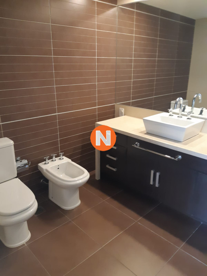 Apartamento Ref.201603 - Apartamento en Venta y Alquiler, Brava, Punta del Este, 2 Dormitorios.