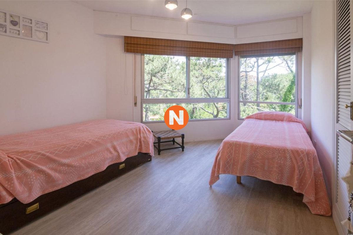 Apartamento Ref.155606 - Apartamento en Venta y Alquiler, Roosevelt, Punta del Este, 3 Dormitorios.