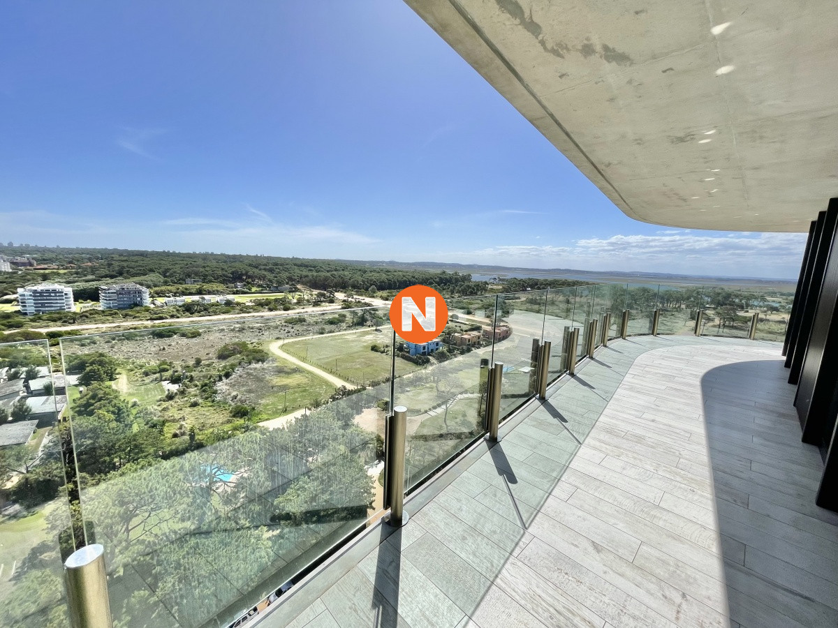 Apartamento Ref.220153 -  APARTAMENTO DE 1 DORMITORIO EN EDIFICIO SURFSIDE  PUNTA DEL ESTE