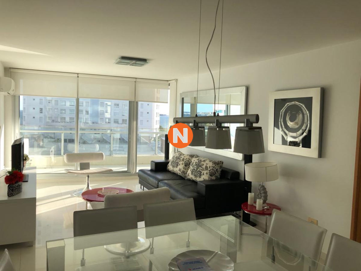 Apartamento en Venta y Alquiler, Mansa, Punta del Este, 2 Dormitorios. - NLV204058A