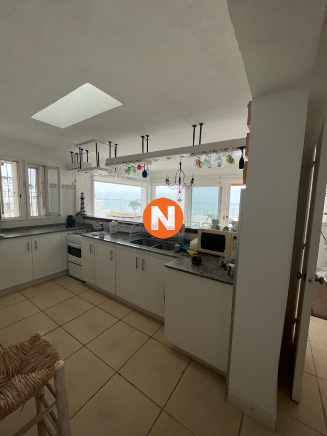 Apartamento Ref.219741 - Apartamento a la venta en Pinares, Punta del Este 4 Dormitorios