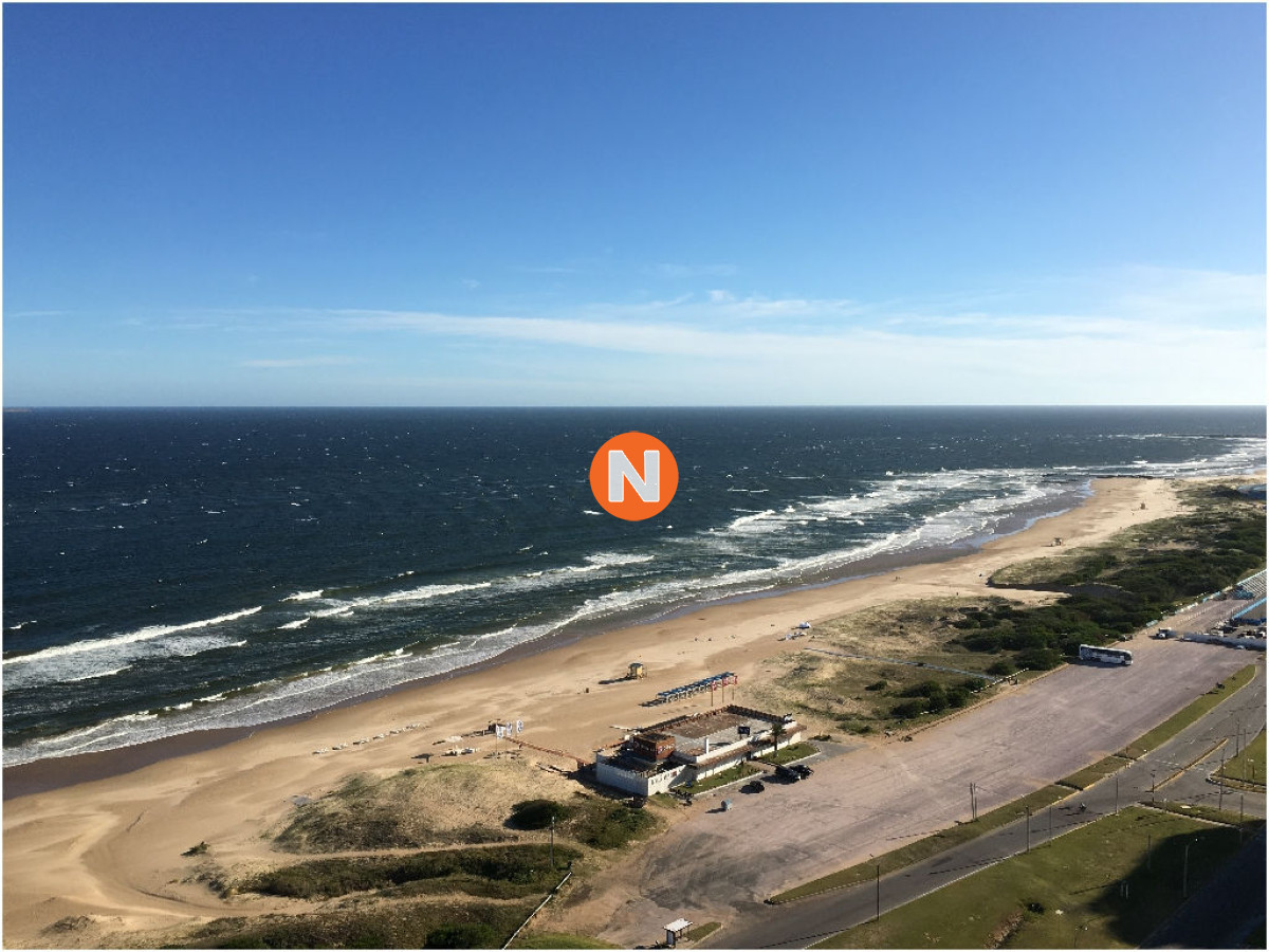 Apartamento Ref.201558 - Apartamento en Venta, Brava, Punta del Este, 4 Dormitorios.