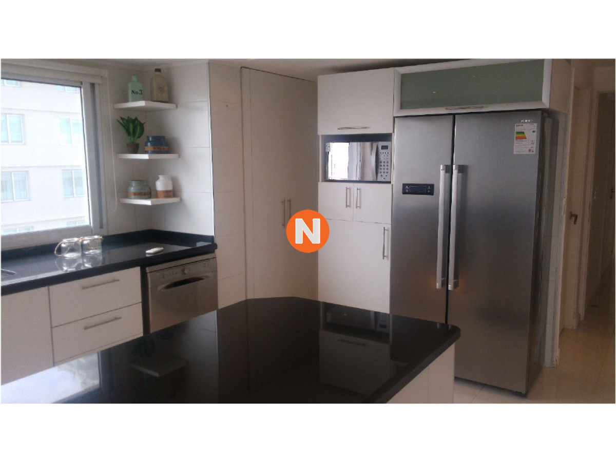 Apartamento Ref.202269 - Apartamento en Venta , Península, Punta del Este
