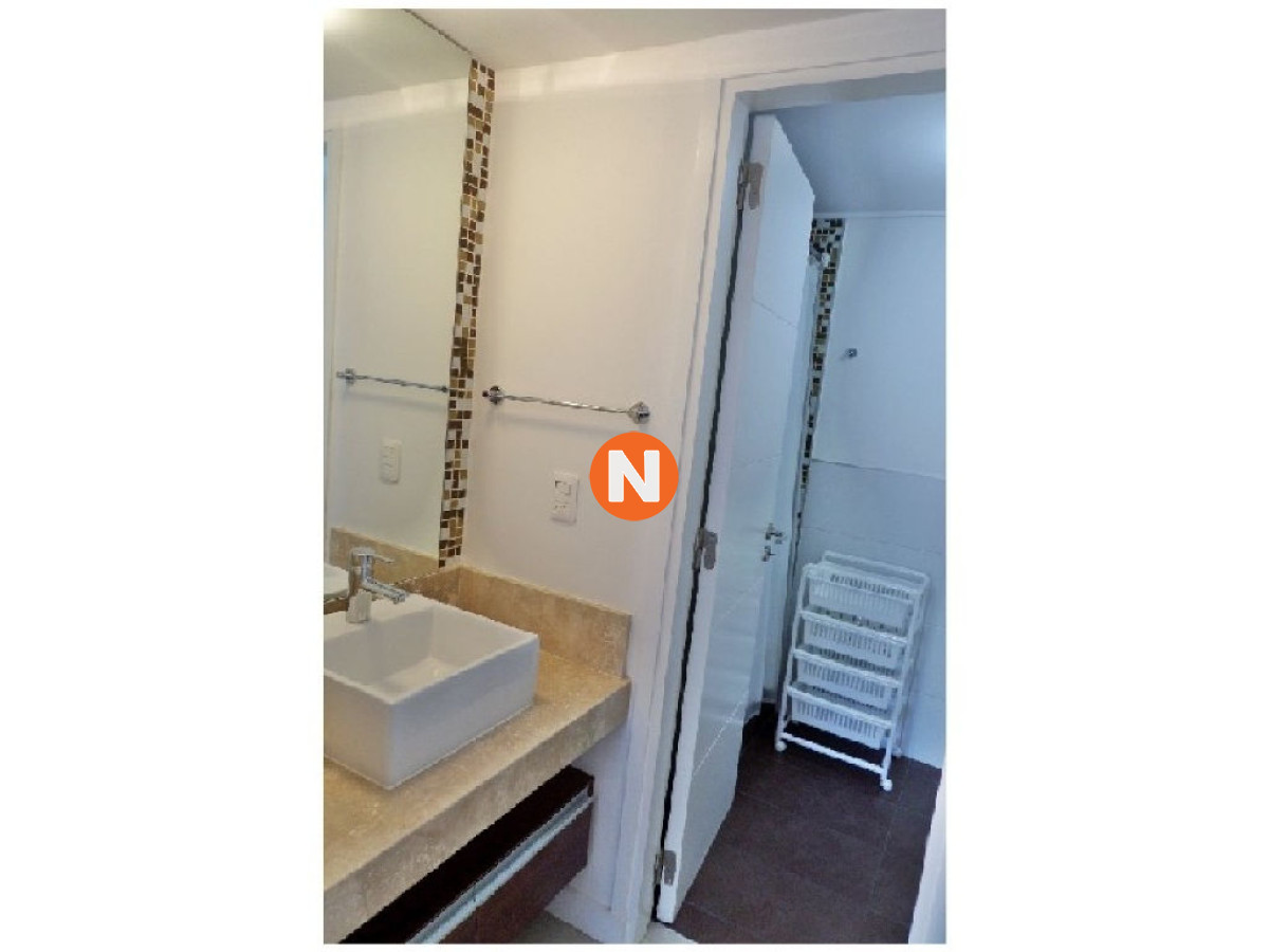 Apartamento Ref.202776 - Apartamento en Venta y Alquiler, Aidy Grill, Punta del Este, 2 Dormitorios.
