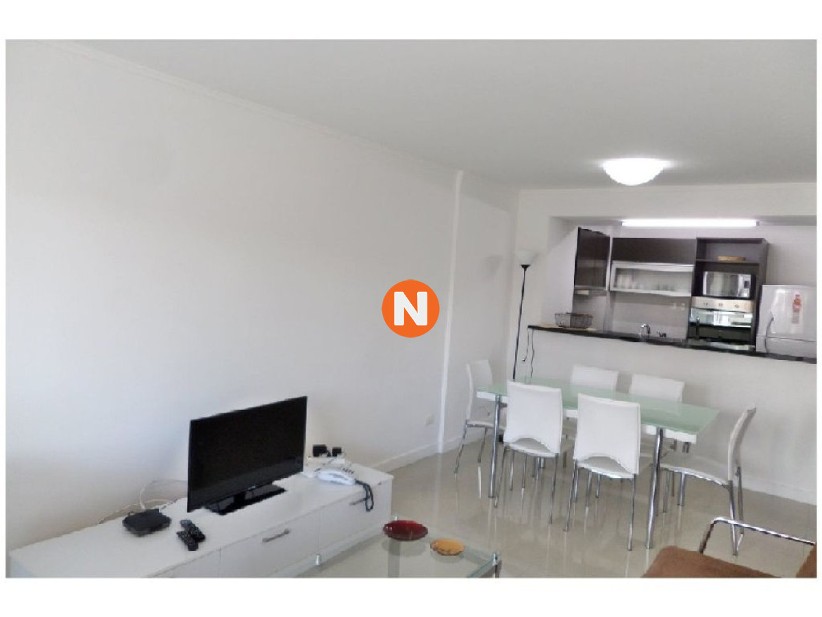 Apartamento Ref.202776 - Apartamento en Venta y Alquiler, Aidy Grill, Punta del Este, 2 Dormitorios.