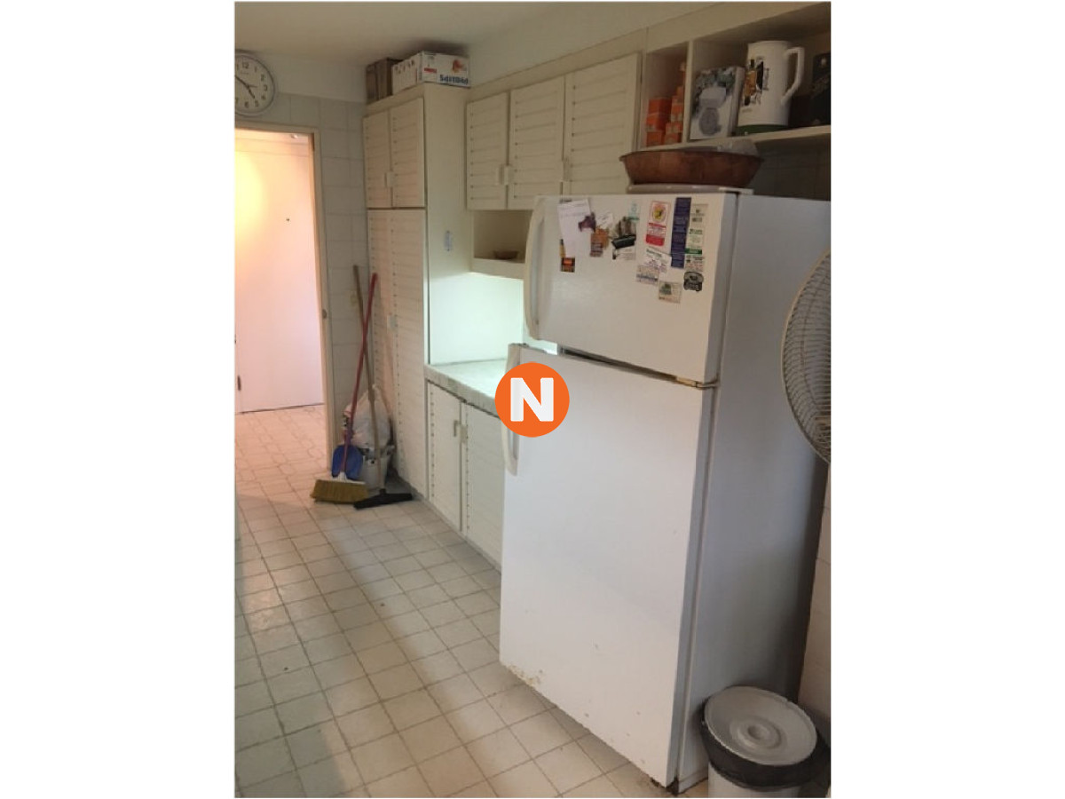 Apartamento Ref.203292 - Apartamento en Venta y Alquiler, Punta del Este de 3 Dormitorios.