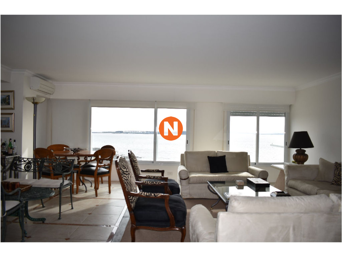 Apartamento en Venta, Peninsula, Punta del Este, 3 Dormitorios. - NLV204538A