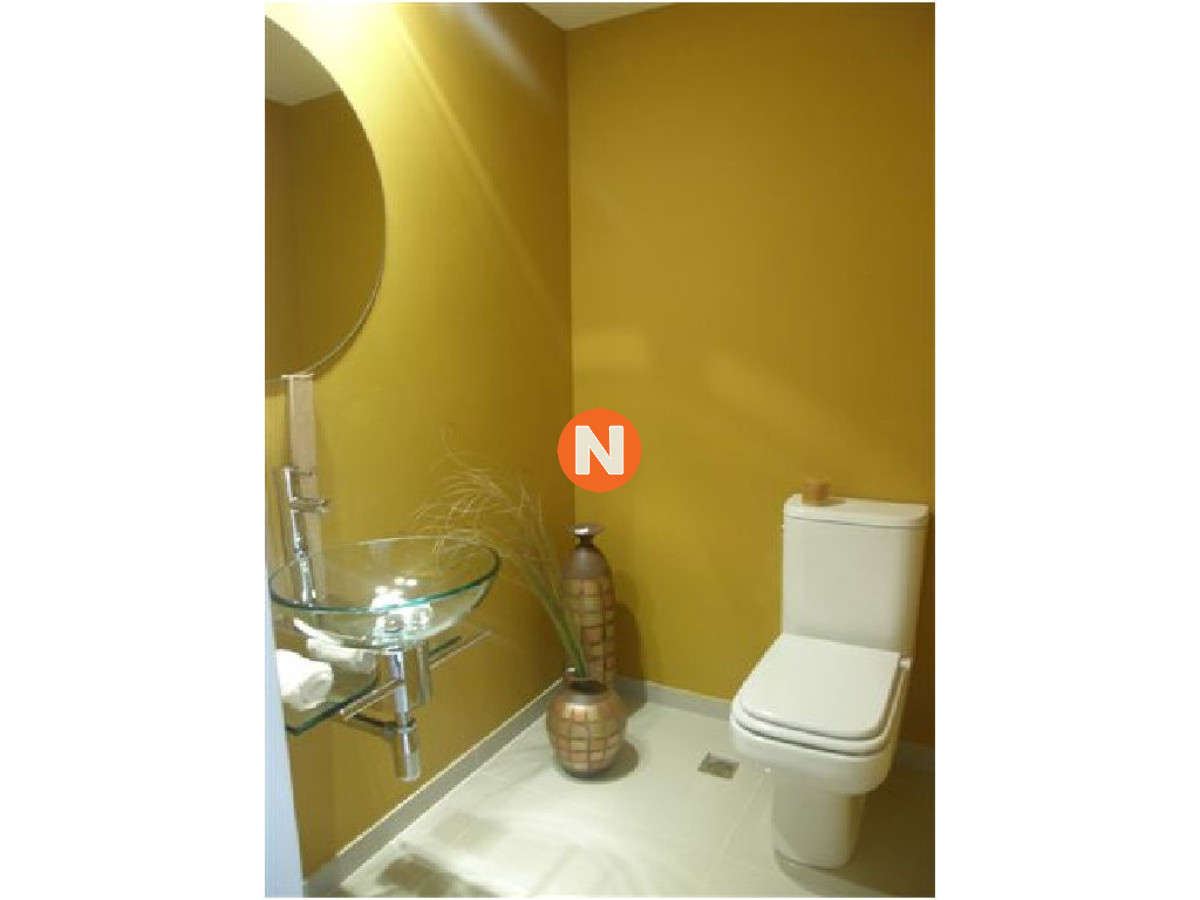 Apartamento Ref.8537 - Apartamento en Venta y Alquiler, Mansa, Punta del Este, 2 Dormitorios.