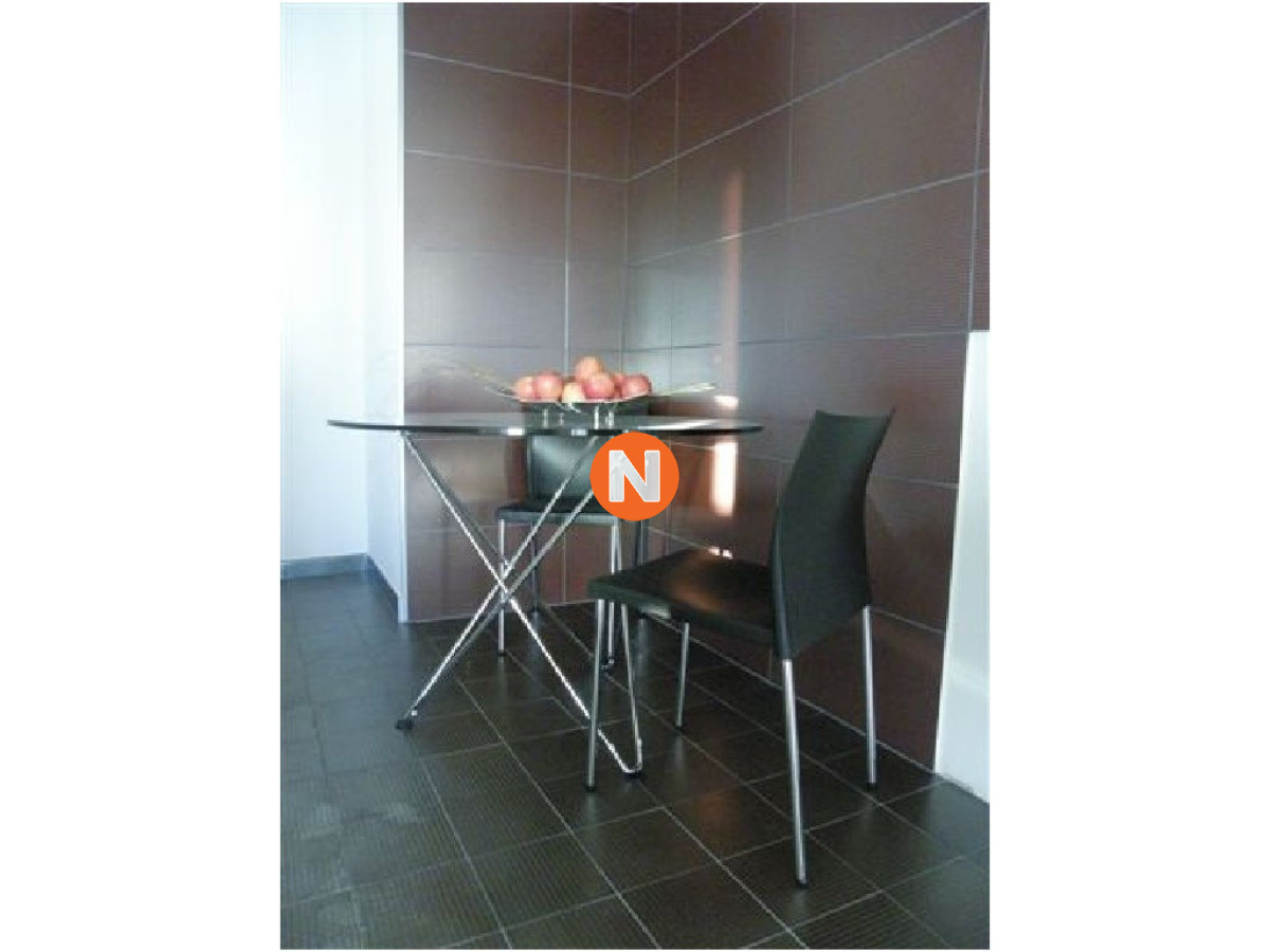 Apartamento Ref.8537 - Apartamento en Venta y Alquiler, Mansa, Punta del Este, 2 Dormitorios.