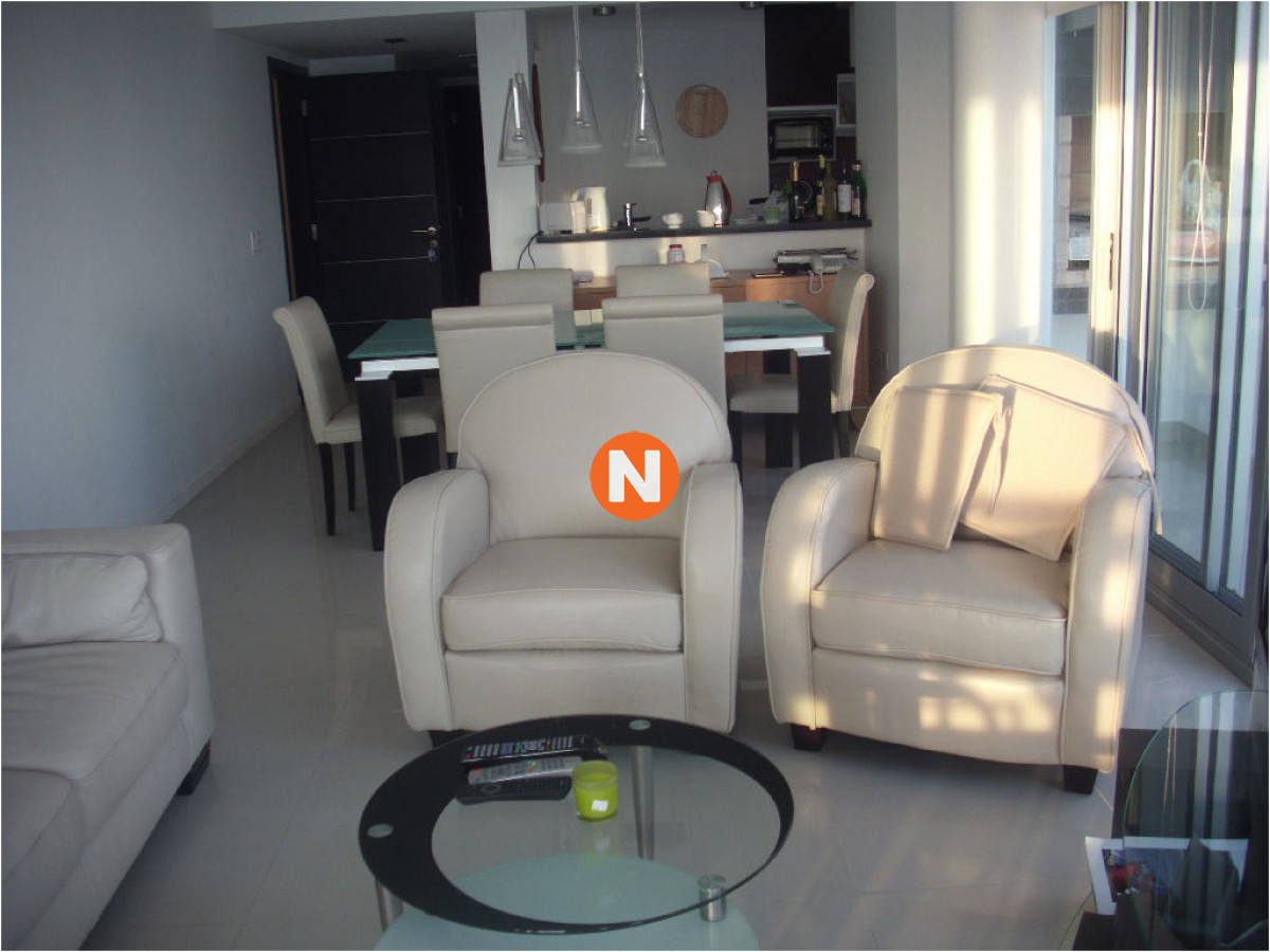 Apartamento Ref.8537 - Apartamento en Venta y Alquiler, Mansa, Punta del Este, 2 Dormitorios.