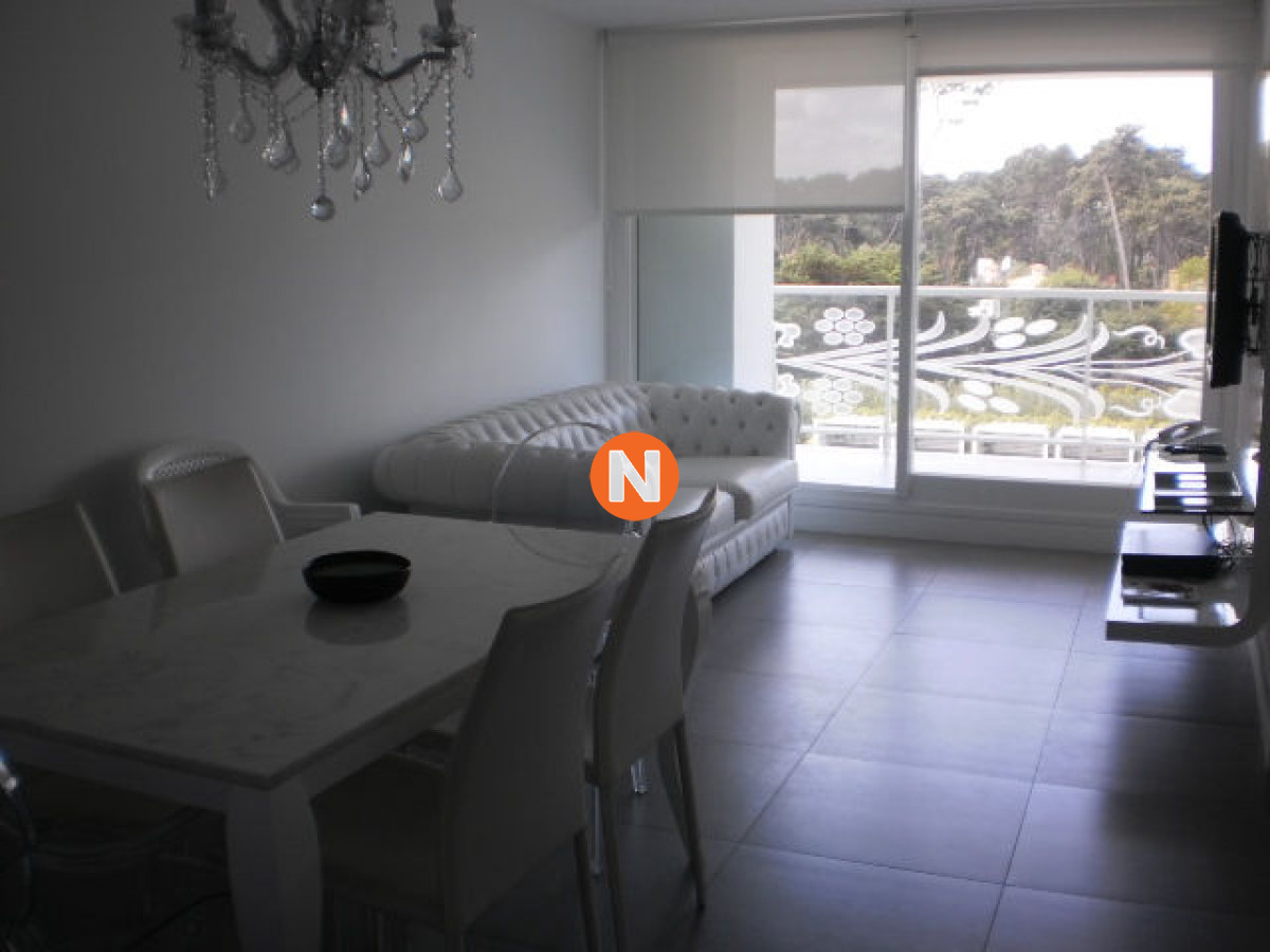 Apartamento en Venta y Alquiler, Roosevelt, Punta del Este, 2 Dormitorios. - NLV9554A