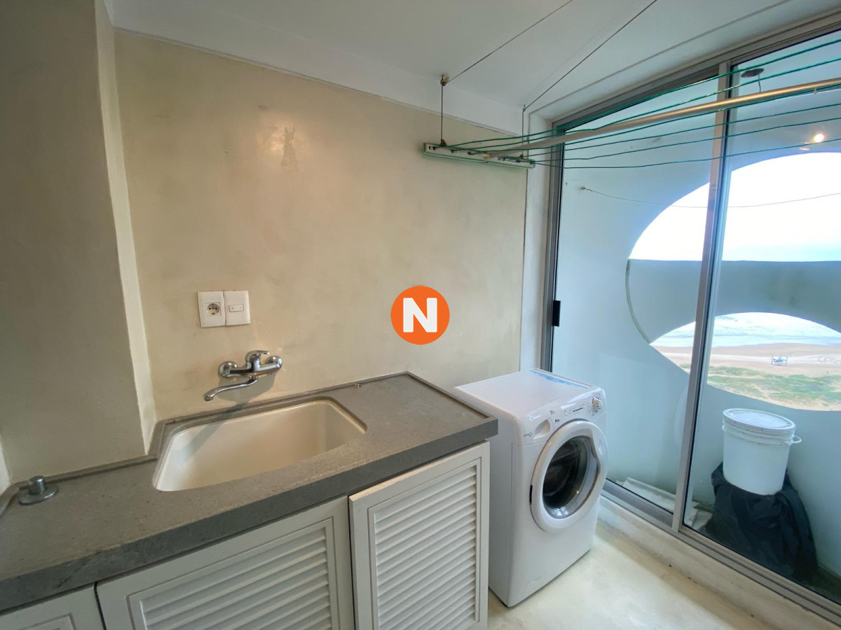 Apartamento Ref.201881 - Apartamento en Venta Playa Brava, Punta del Este, 3 Dormitorios.