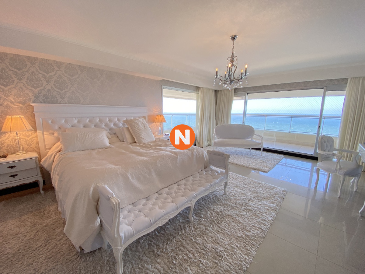 Apartamento Ref.201558 - Apartamento en Venta, Brava, Punta del Este, 4 Dormitorios.