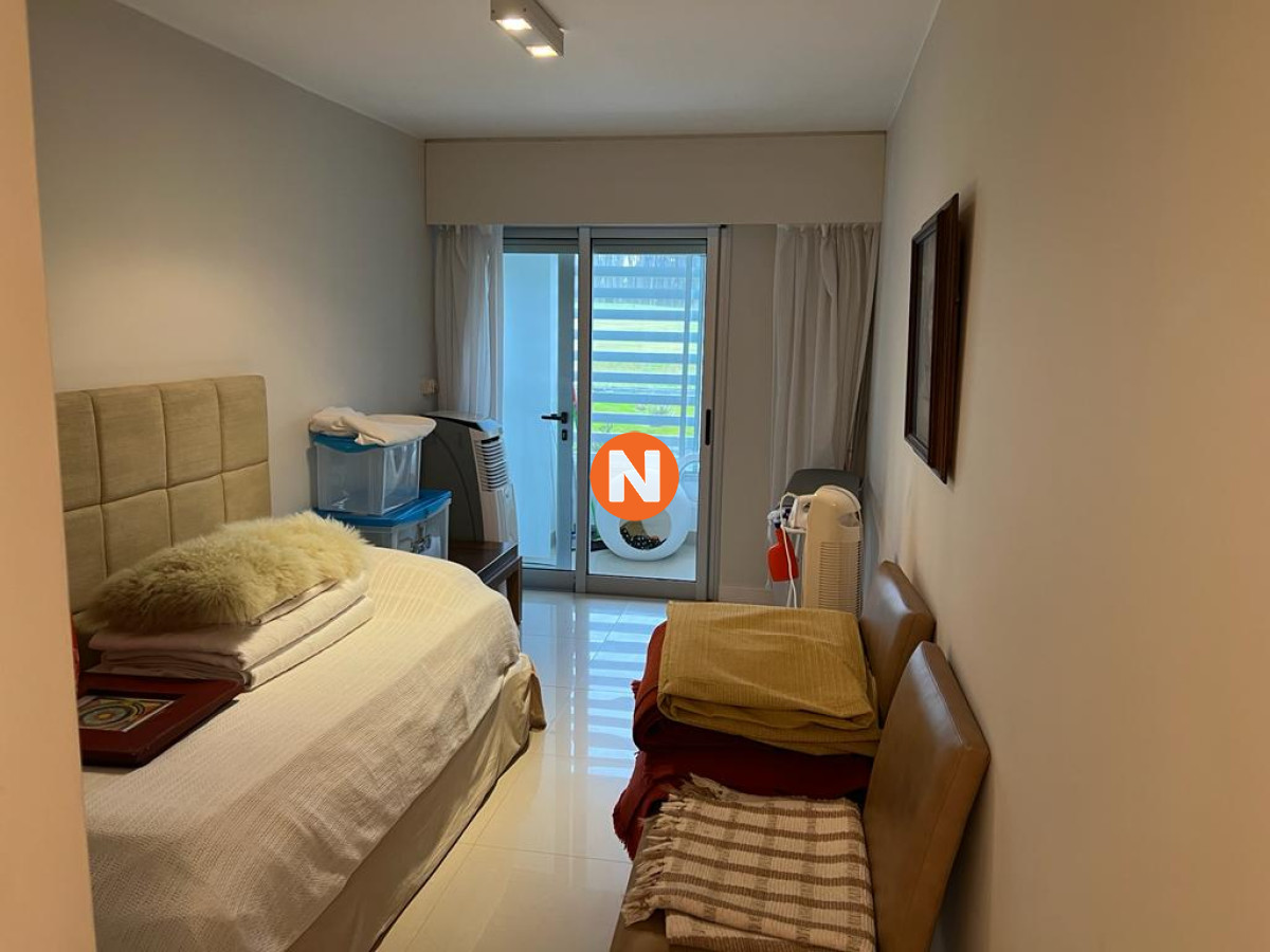 Apartamento Ref.219717 - Espectacular Apartamento frente a la playa brava