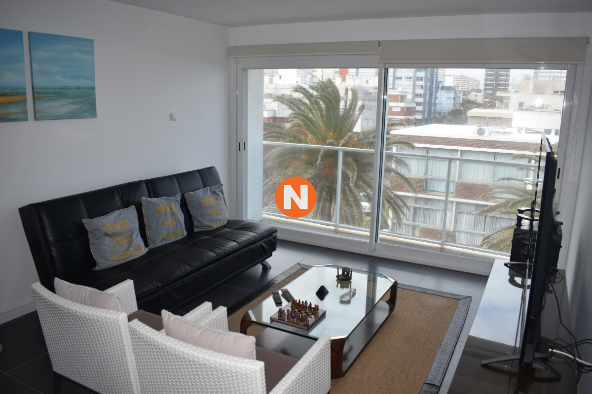 Apartamento Ref.214563 - VENTA DE HERMOSO APARTAMENTO DE 3 DORMITORIOS EN BRAVA PENINSULA