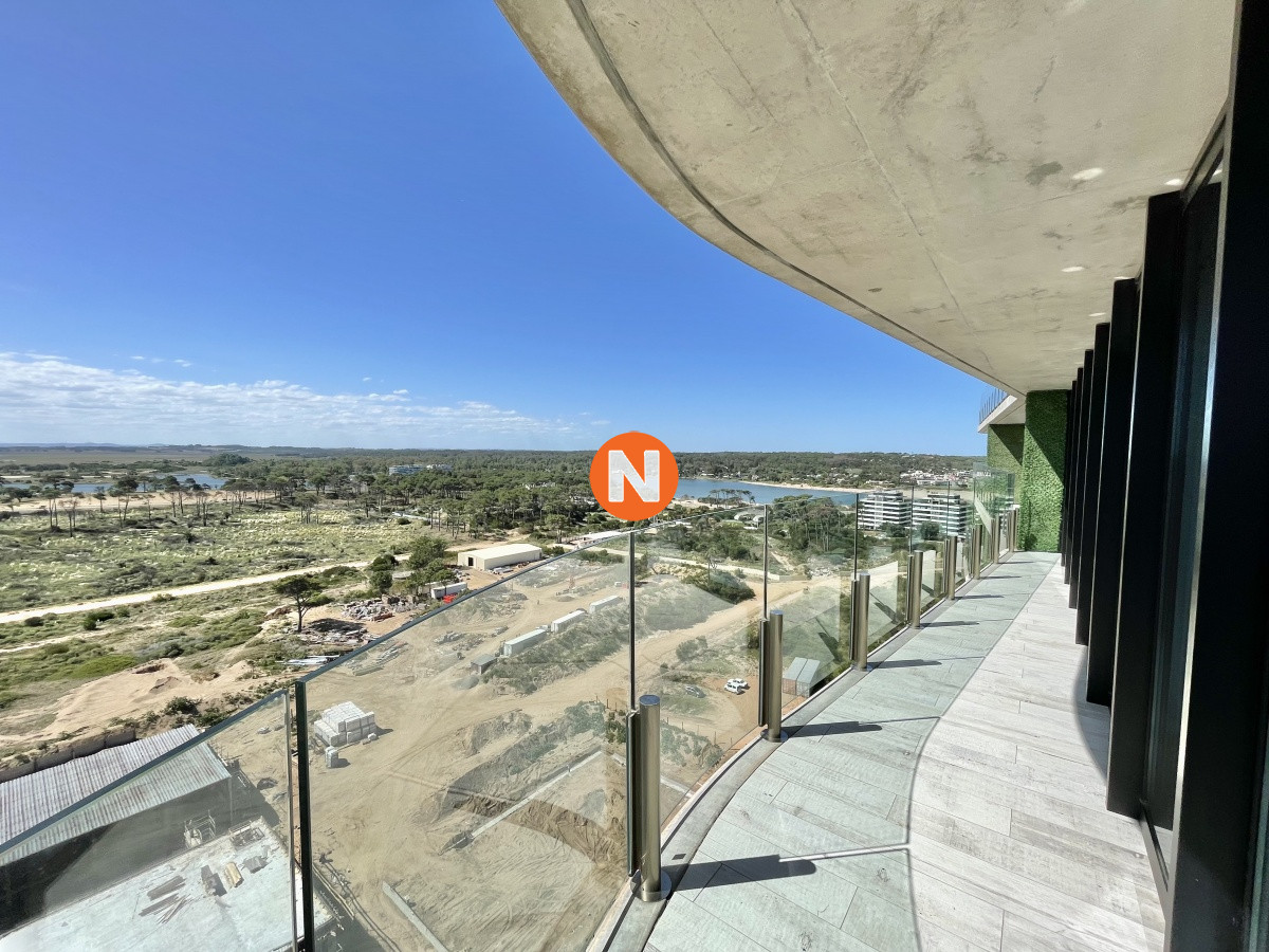 Apartamento Ref.220153 -  APARTAMENTO DE 1 DORMITORIO EN EDIFICIO SURFSIDE  PUNTA DEL ESTE