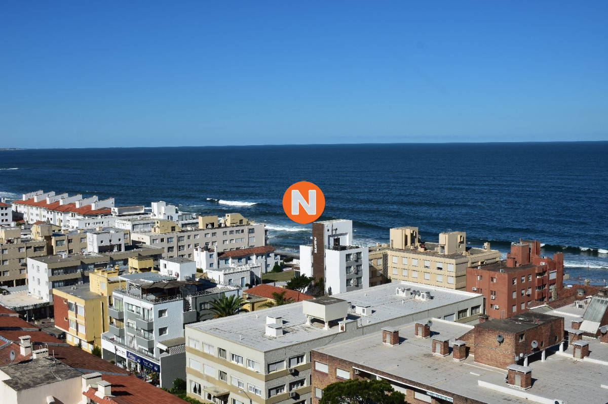 Apartamento en venta y alquiler en Peninsula, 3 dormitorios y dependencia - NLV213508A