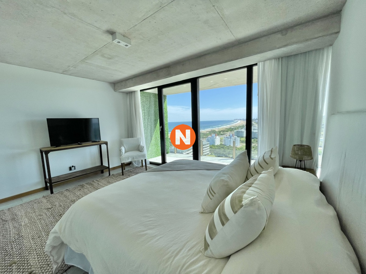 Apartamento Ref.220153 -  APARTAMENTO DE 1 DORMITORIO EN EDIFICIO SURFSIDE  PUNTA DEL ESTE