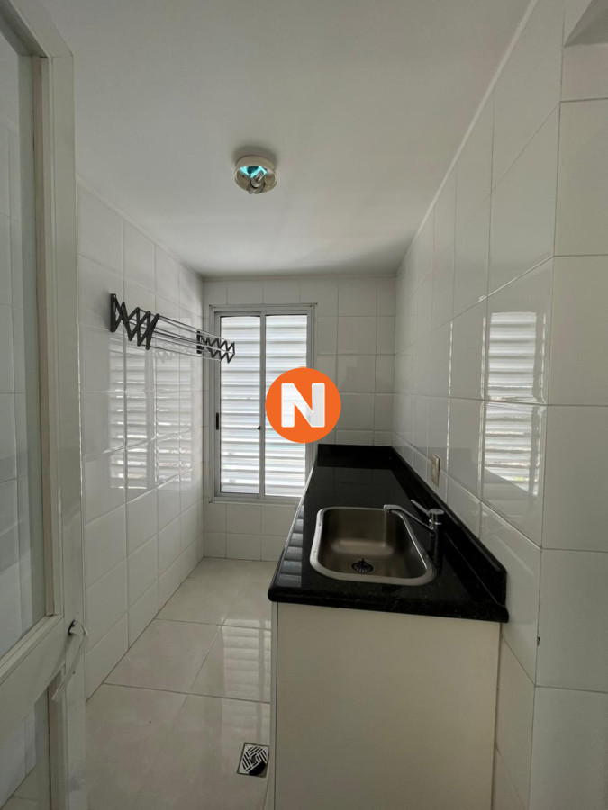 Apartamento Ref.9111 - Apartamento en Venta y Alquiler, Mansa, Punta del Este, 3 Dormitorios.