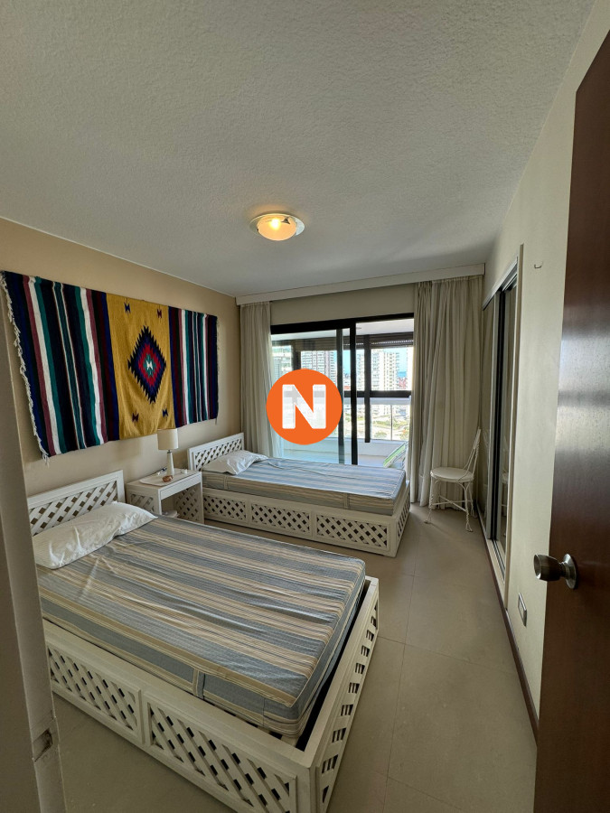 Apartamento Ref.222930 - Apartamento en Venta, 3 dormitorios