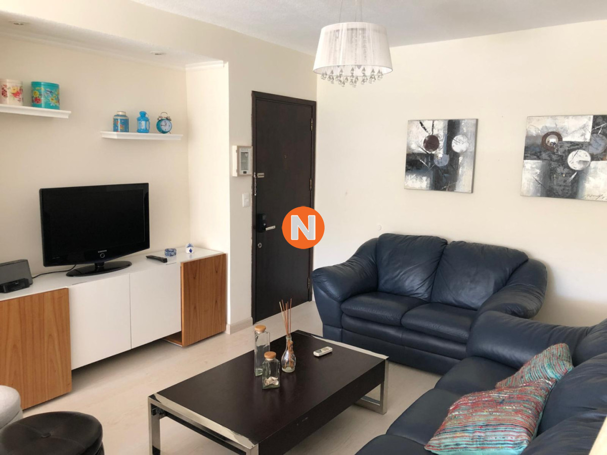 Apartamento Ref.214138 - Luminoso Apartamento 4 dormitorios Frente a Mansa