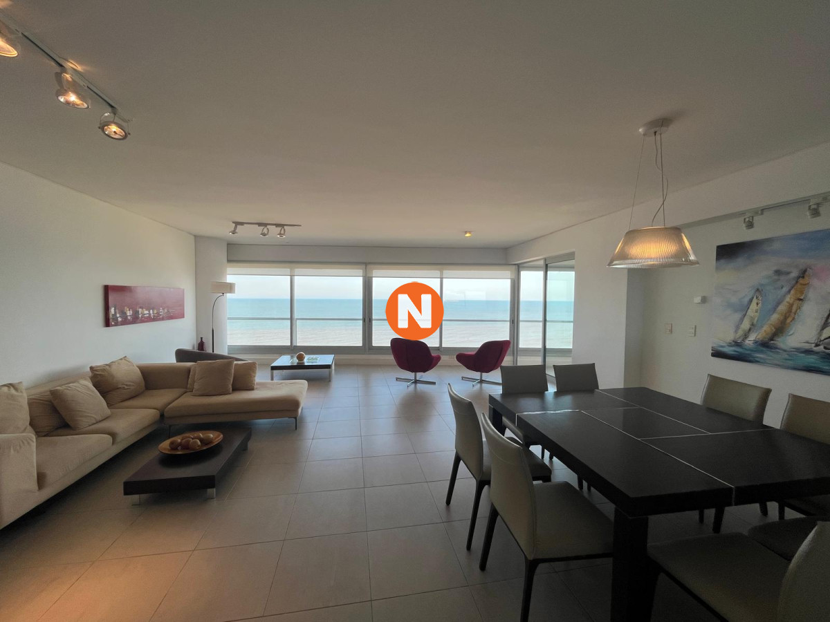 Apartamento Ref.8621 - Apartamento en Venta y Alquiler, Brava, Punta del Este, 3 Dormitorios.