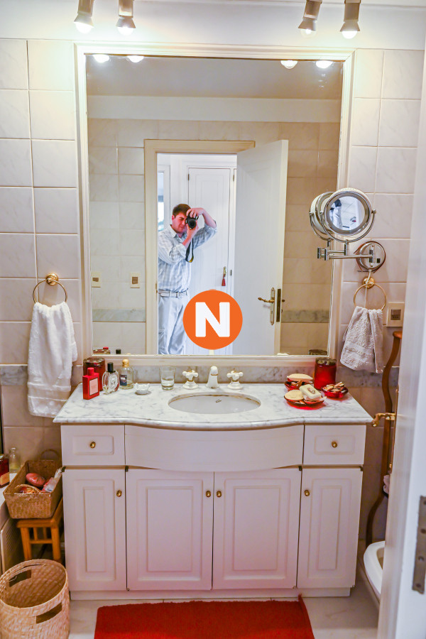 Apartamento Ref.223245 - En Venta, 5 dormitorios, Playa Brava