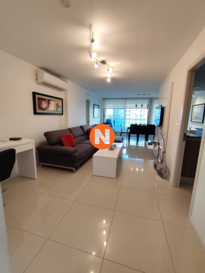 Apartamento Ref.225381 - Apartamento en Venta de 3 dormitorios, Roosevelt