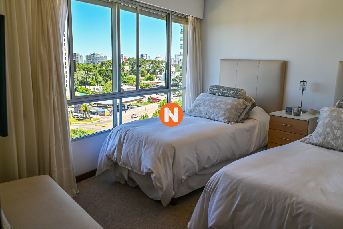 Apartamento Ref.155996 - Apartamento en Venta, Roosevelt, Punta del Este, 2 Dormitorios.
