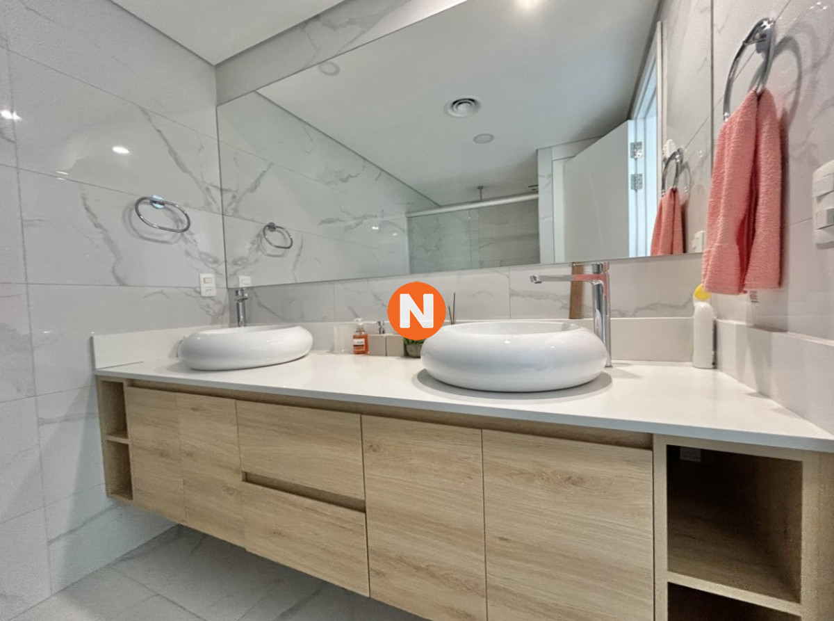Apartamento Ref.222605 - Exclusivo apartamento de 3 dormitorios Venta y Alquiler de temporada