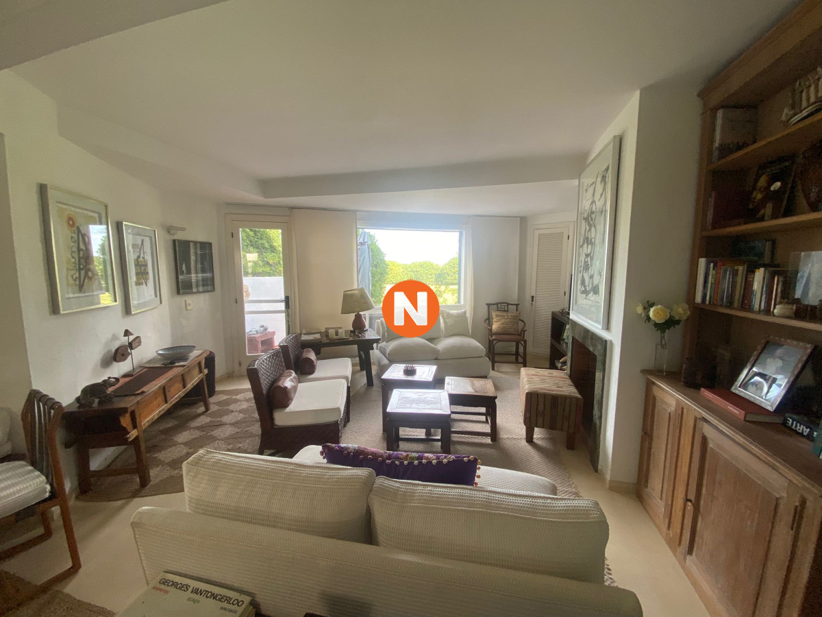 Apartamento Ref.222104 - Apatartamento 2 dormitorios en playa Brava Punta del Este 