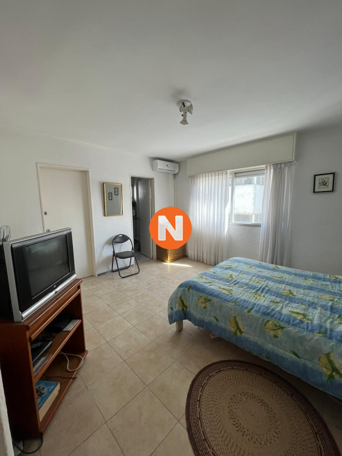 Apartamento Ref.213409 - Apartamento en Venta, 3 dormitorios, Peninsula