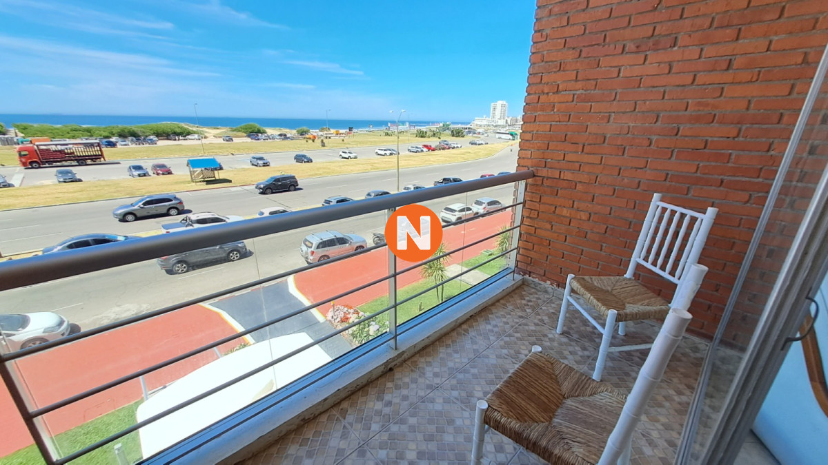 Apartamento Ref.222928 - Apartamento en venta primera linea brava