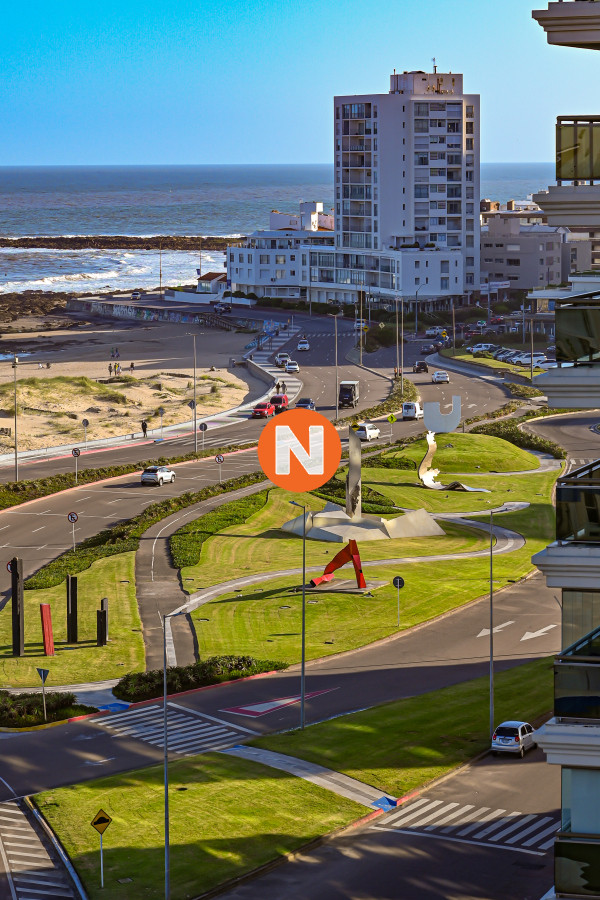 Apartamento Ref.206 - Apartamento en Venta , Brava, Punta del Este, 3 Dormitorios.