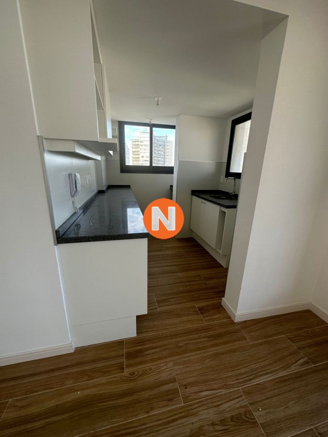 Apartamento Ref.221100 - Apartamento en Venta en Playa Brava
