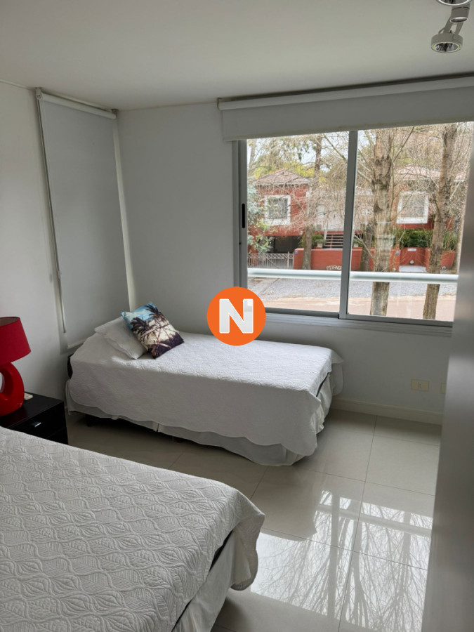 Apartamento Ref.222108 - VENTA APARTAMENTO 2 DORMITORIOS EN PLAYA BRAVA PUNTA DEL ESTE 