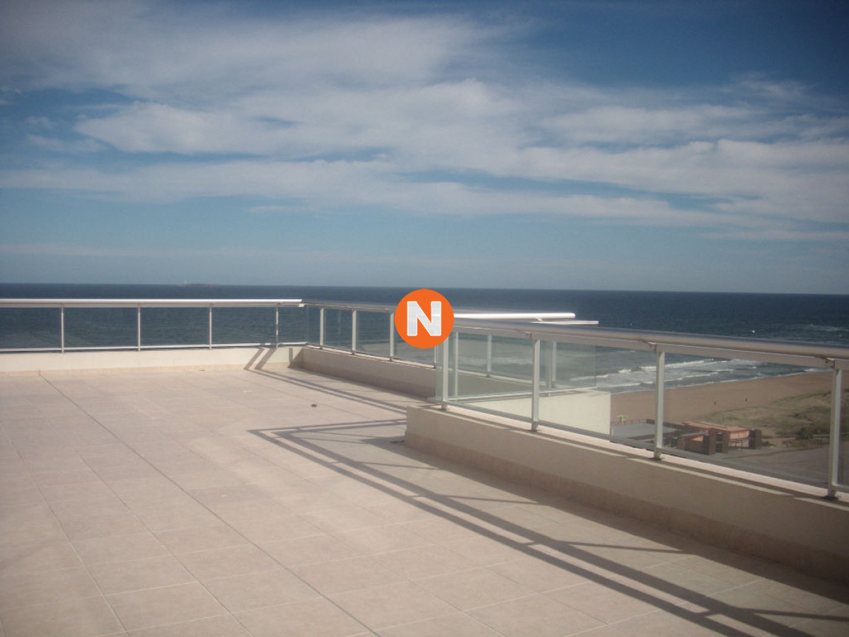 Apartamento Ref.224555 - Increíble apartamento de 3 dormitorios, A la Venta