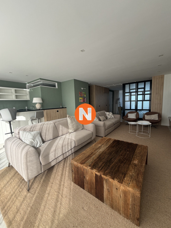 Apartamento Ref.224550 - Penthouse a la Venta, Edificio Imperiale