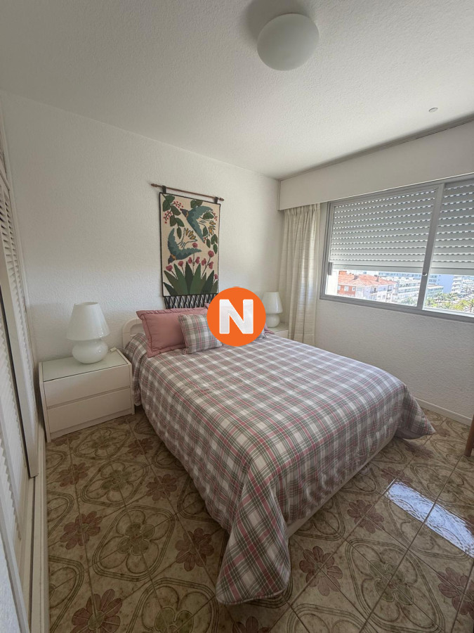 Apartamento Ref.638 - Apartamento en Venta y Alquiler, Peninsula, Punta del Este, 3 Dormitorios.