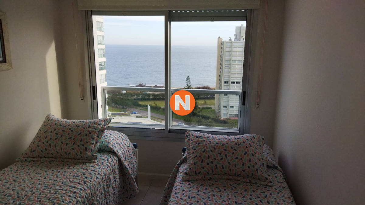 Apartamento Ref.200807 - Apartamento en Venta, Mansa, Punta del Este, 2 Dormitorios.