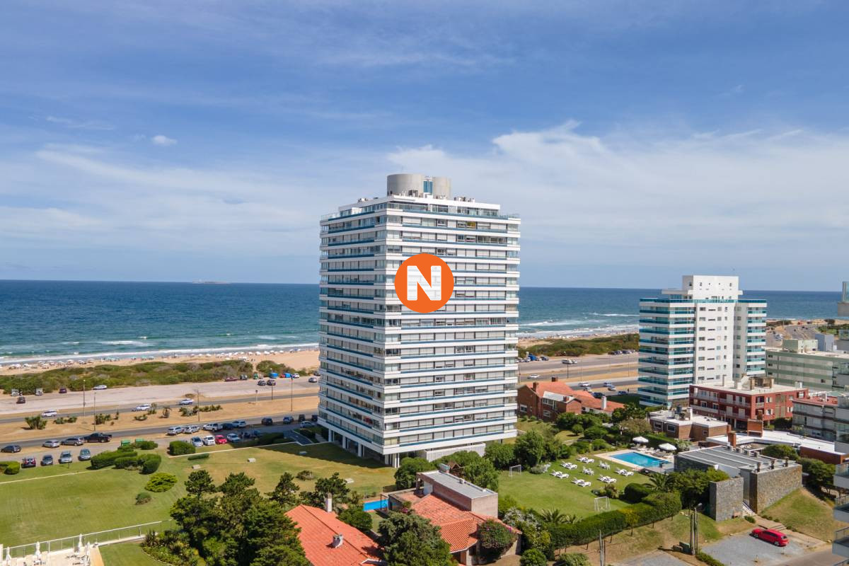 Apartamento Ref.155838 - Apartamento en Venta yAlquiler, Brava, Punta del Este, 3 Dormitorios.