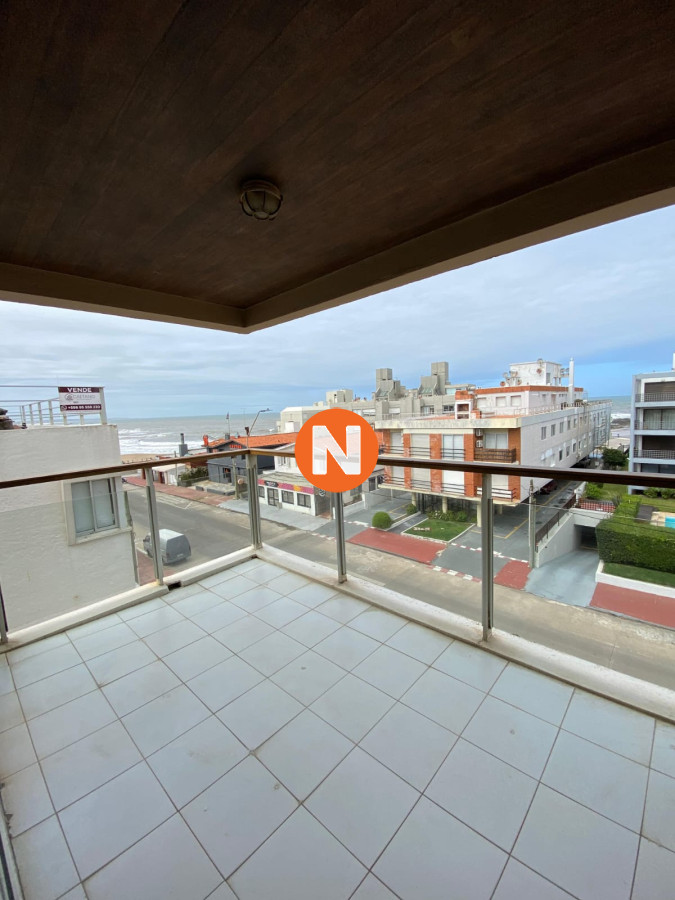 Apartamento Ref.6776 - Apartamento en Venta Península, Punta del Este, 2 Dormitorios.