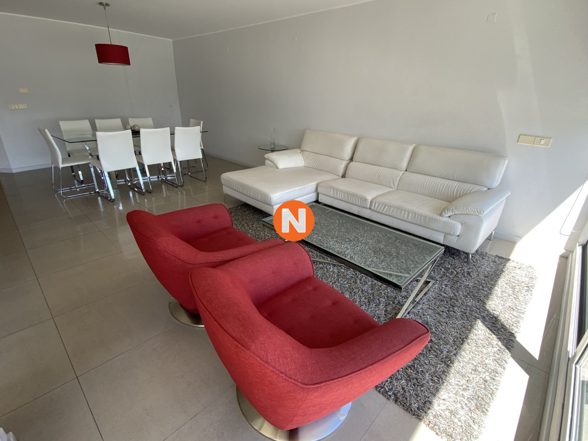 Apartamento Ref.204545 - Apartamento en Venta, Mansa, Punta del Este.