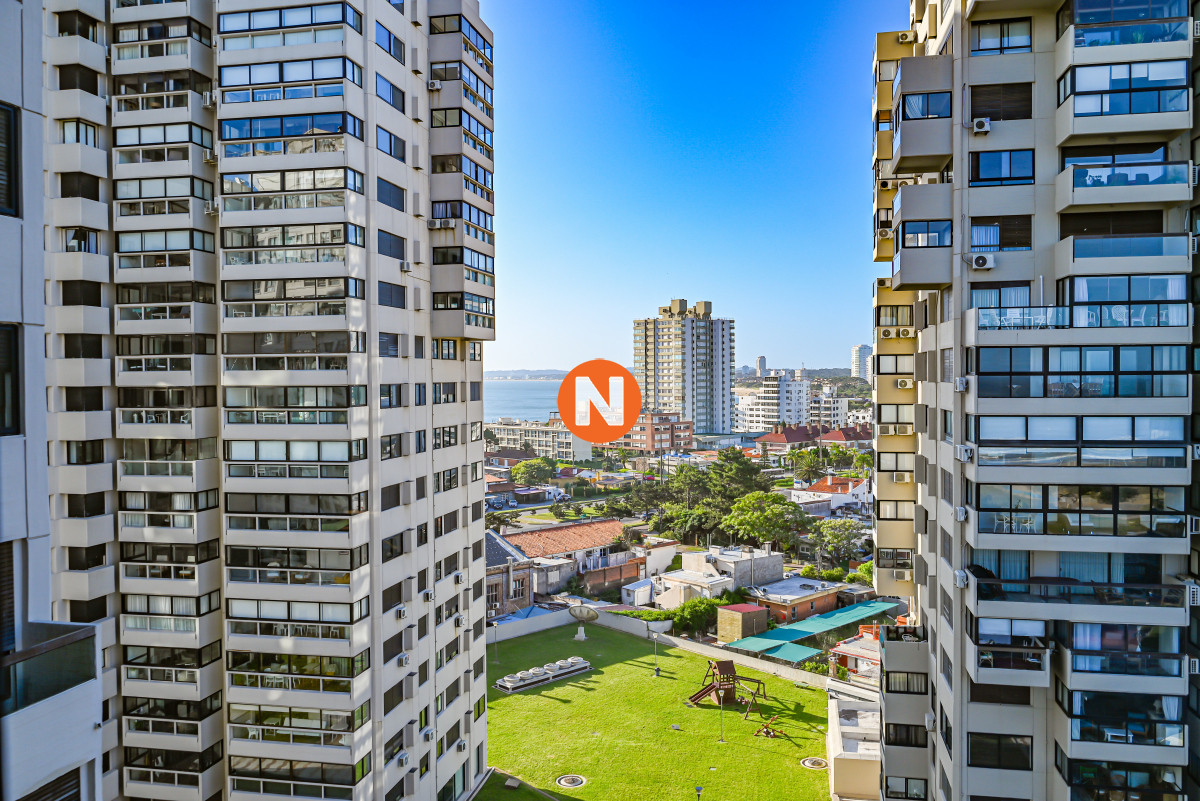 Apartamento Ref.206 - Apartamento en Venta , Brava, Punta del Este, 3 Dormitorios.