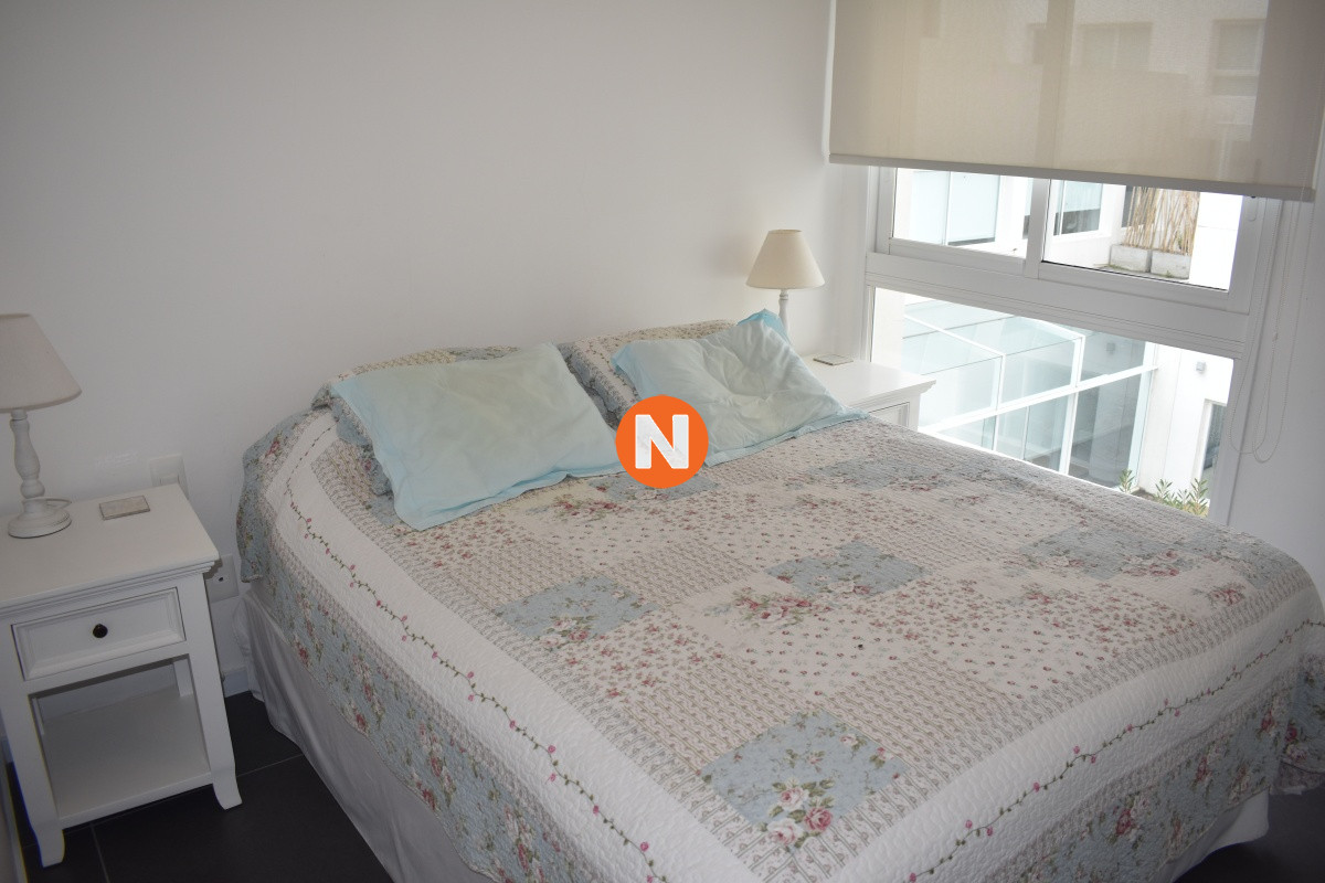 Apartamento Ref.200340 - Apartamento en Venta. Península - 