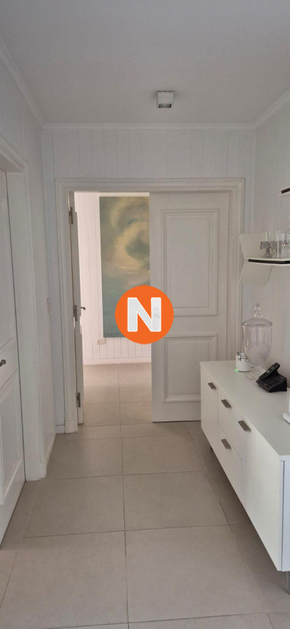 Apartamento Ref.223242 - Apartamento con ubicación privilegiada 