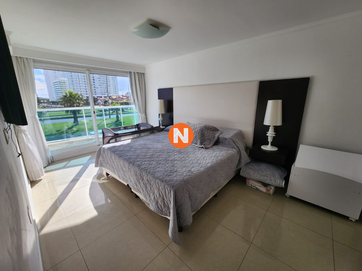 Apartamento Ref.7962 - Apartamento en Venta y Alquiler, Mansa, Punta del Este, 3 Dormitorios.