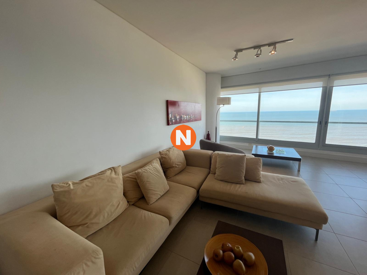 Apartamento Ref.8621 - Apartamento en Venta y Alquiler, Brava, Punta del Este, 3 Dormitorios.