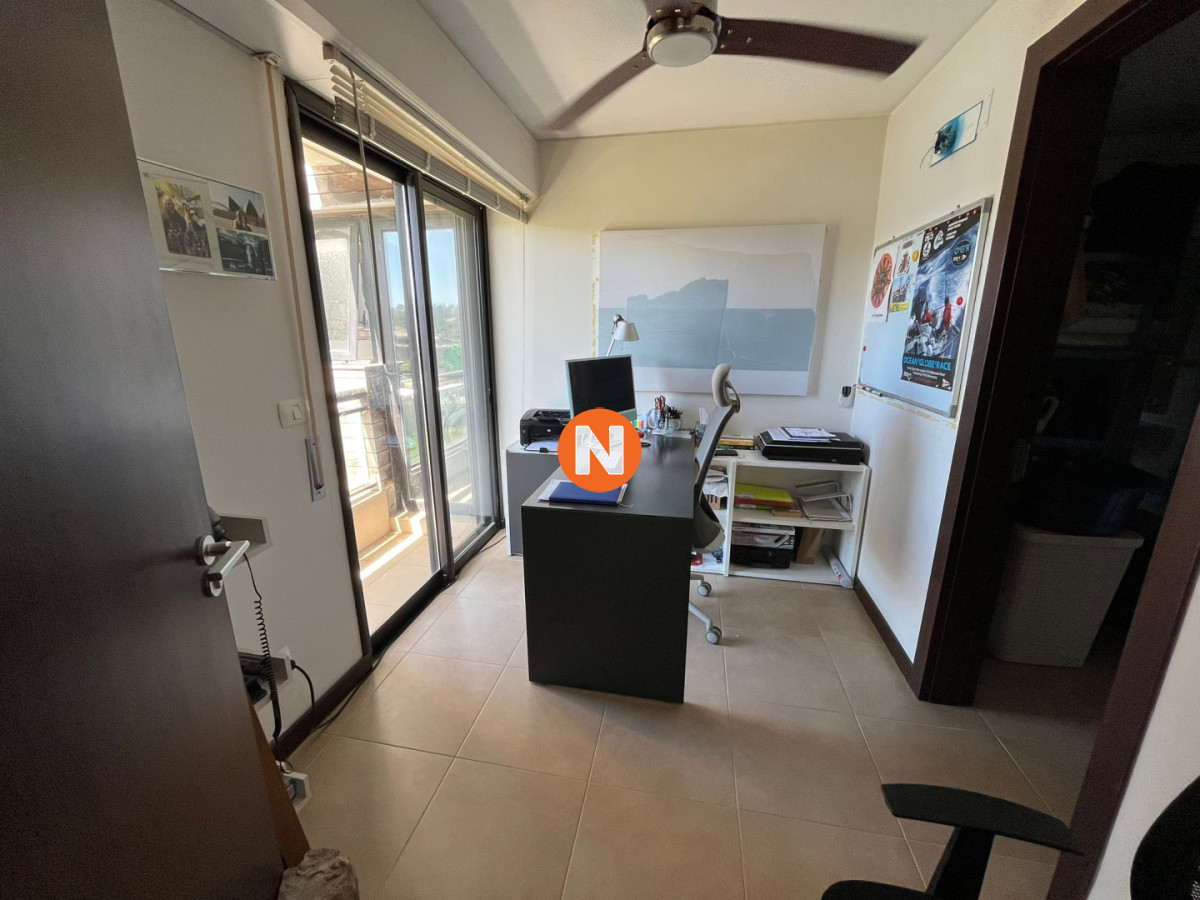 Apartamento Ref.225355 - Apartamento con vista al mar y gran ubicación 