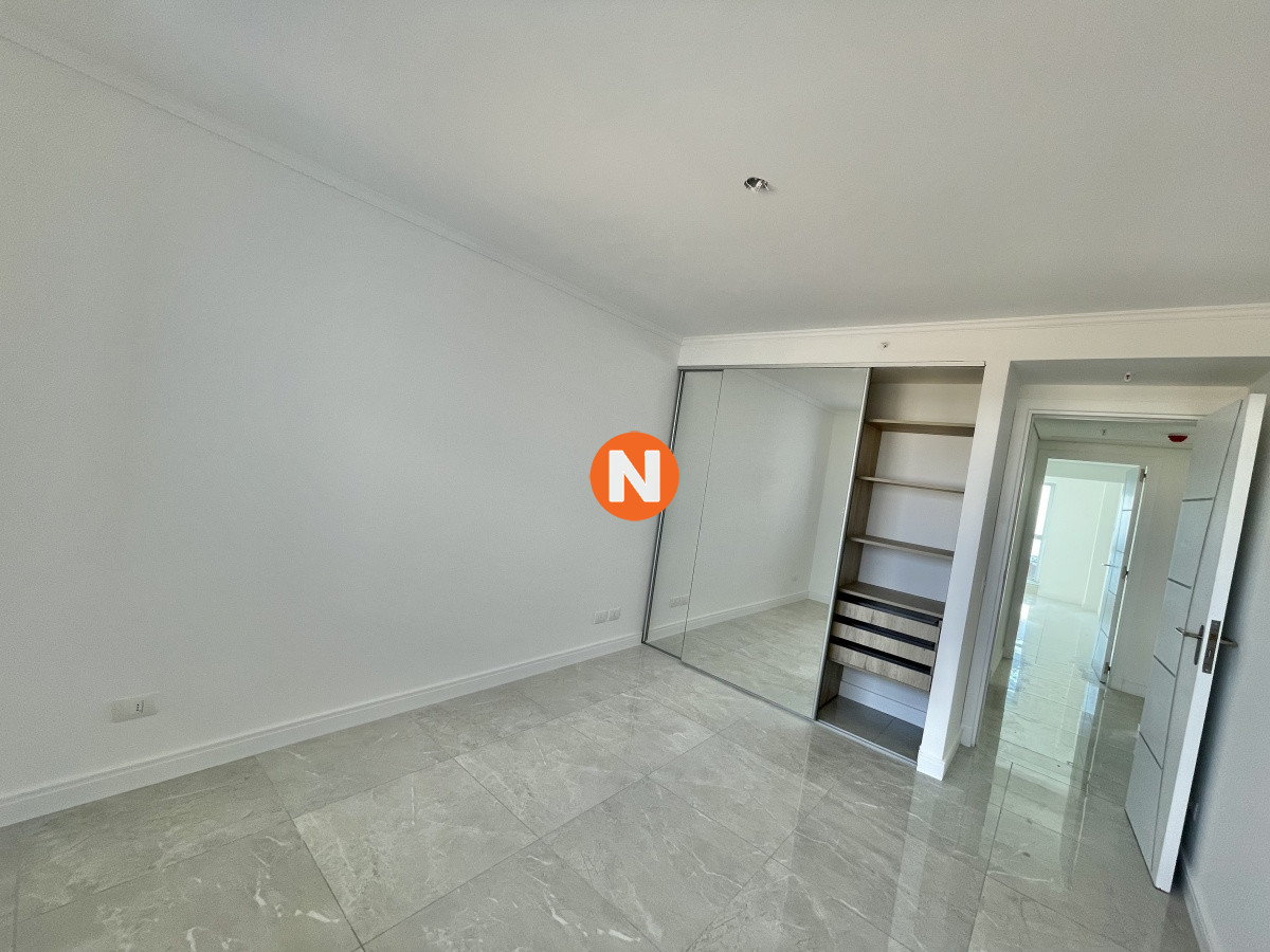 Apartamento Ref.220492 - VENTA DE APARTAMENTO A ESTRENAR DE 2 DORMITORIOS EN EDIFICIO MIAMI BOULEVARD II PUNTA DEL ESTE 